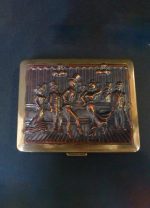 Musical Puff Box, period 1930