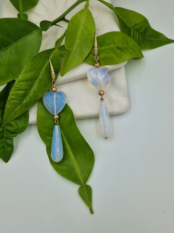 Σκουλαρικια με φεγγαροπετρες