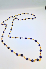 Lapis και πολύχρωμα zircon.