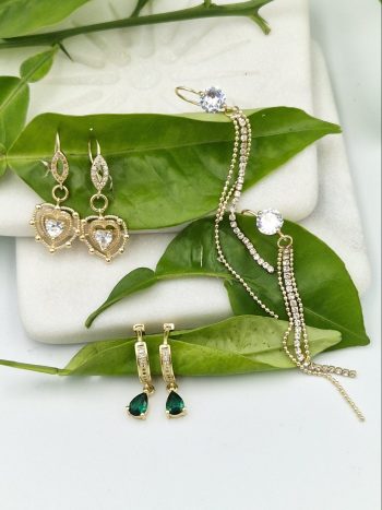 Σκουλαρίκια με zircon.