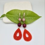 Jade , αχατες και zircons