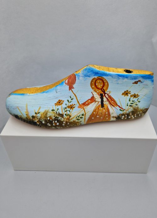Old wooden shoe last, hand painted - Image 2