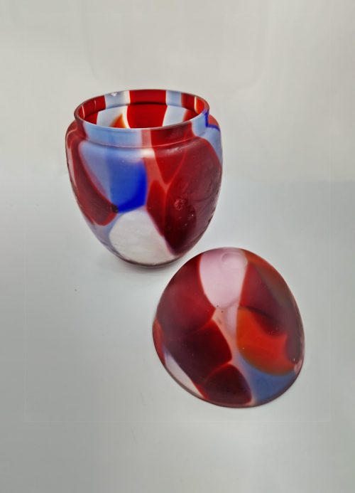 Glass egg circa 1940 - Image 2